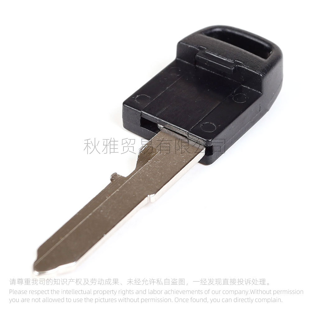 Suitable for Yamaha TMAX560 TMAX530 smart remote control key one-key start remote control with small key