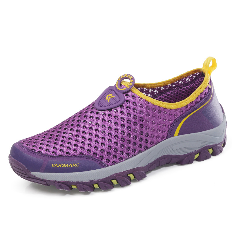 2303 Women's Shoes Outdoor Sports Shoes Summer Slip-On Cut Out Breathable Mesh Non-Slip Hiking Shoes Running Shoes