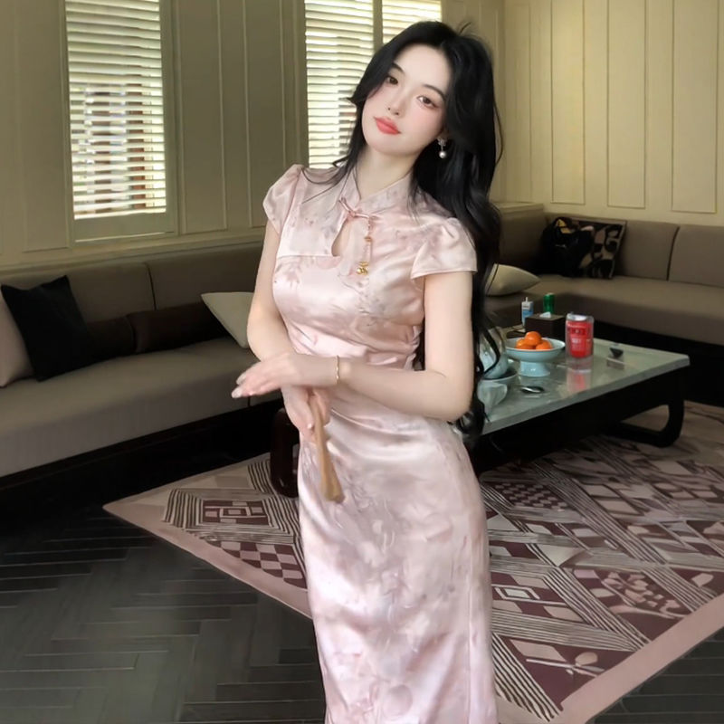 新中国風ピンクのチャイナドレスのワンピース女性は夏2025年に新型の気質が腰を収めて痩せています。|undefined