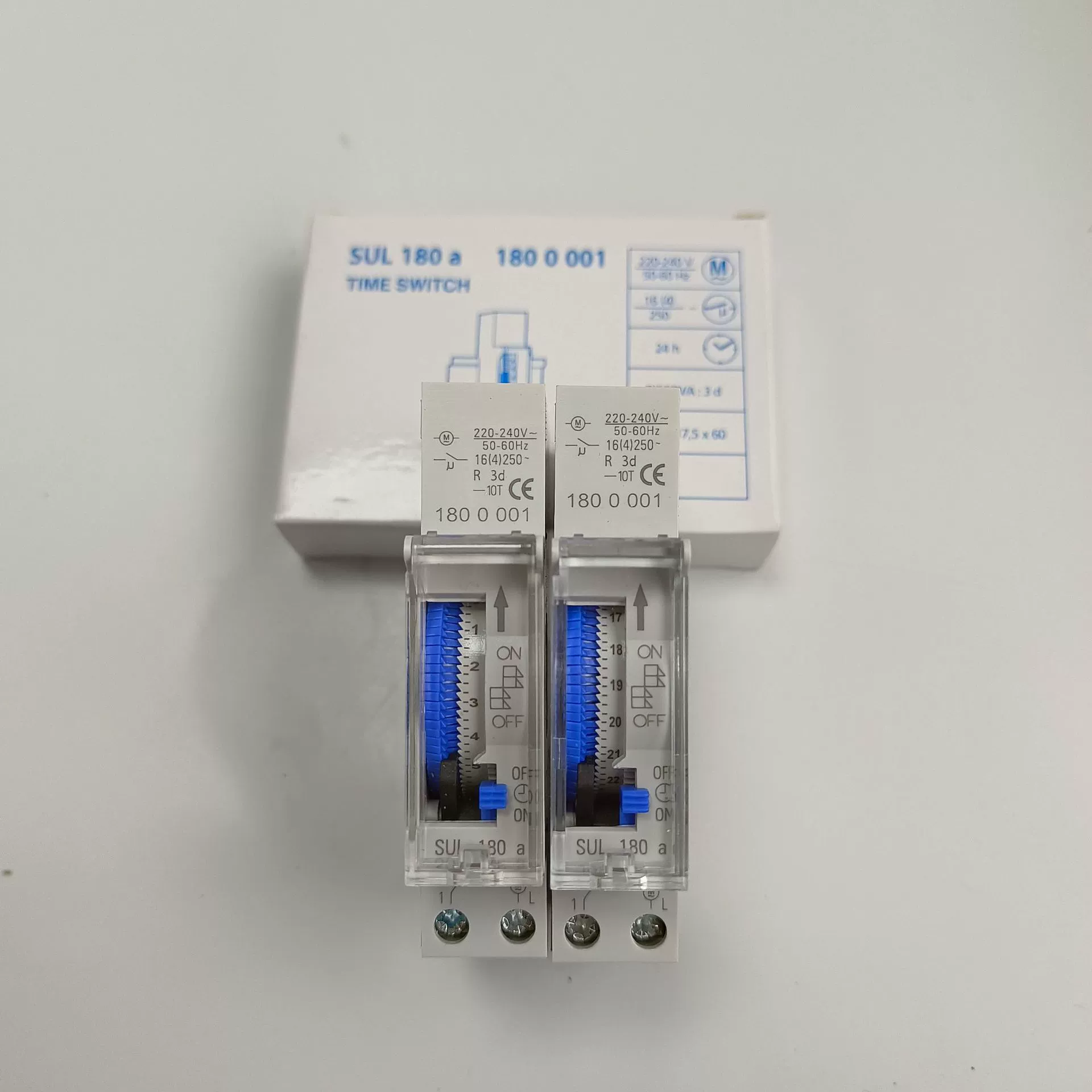 SUL180a 24-часовой промышленный таймер с аккумуляторным механическим боковым прозрачным таймером