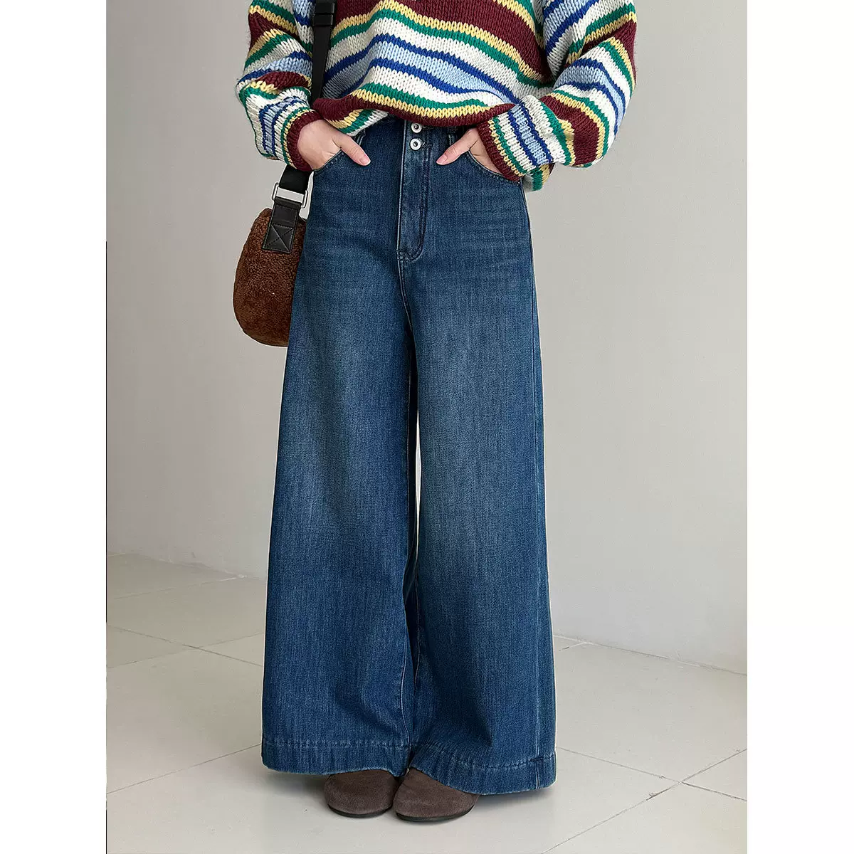 鹿西 经典复古宽松垂感阔腿裤女冬季加绒保暖百搭直筒牛仔裤68500