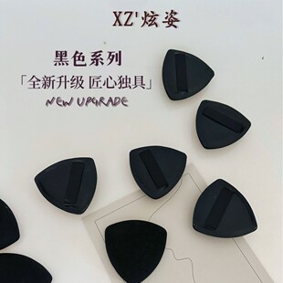 ��ɫ�߶��߼��к��P����Ƭ��۵�Һ������ܛ���Էۺڷۓ�ɝ����