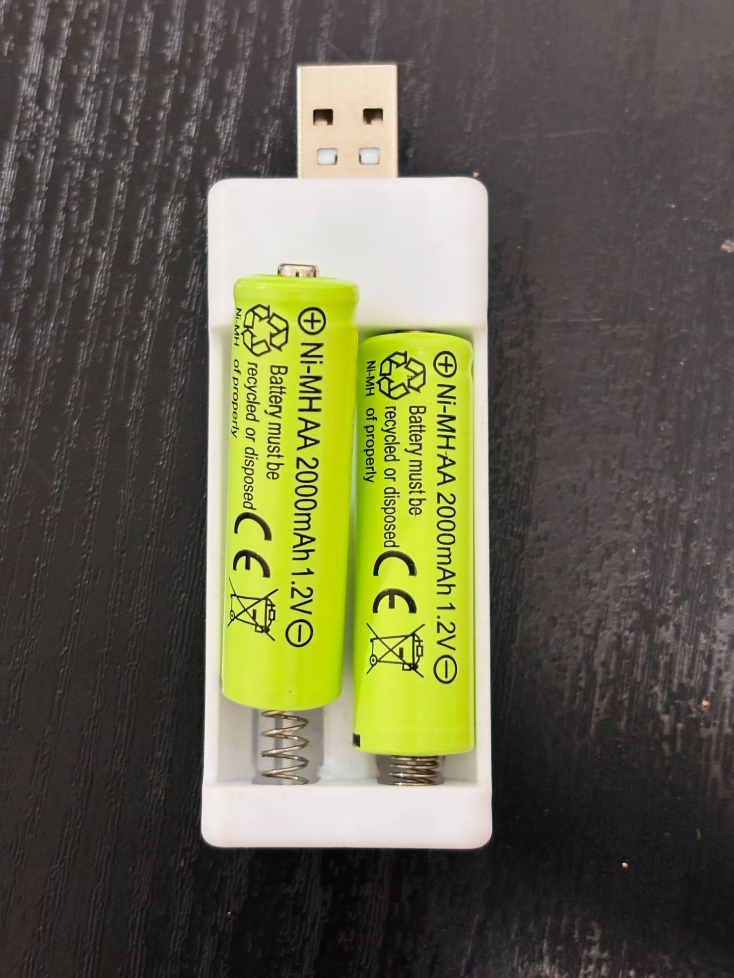 2-cell 2000 mah rechargeable battery set