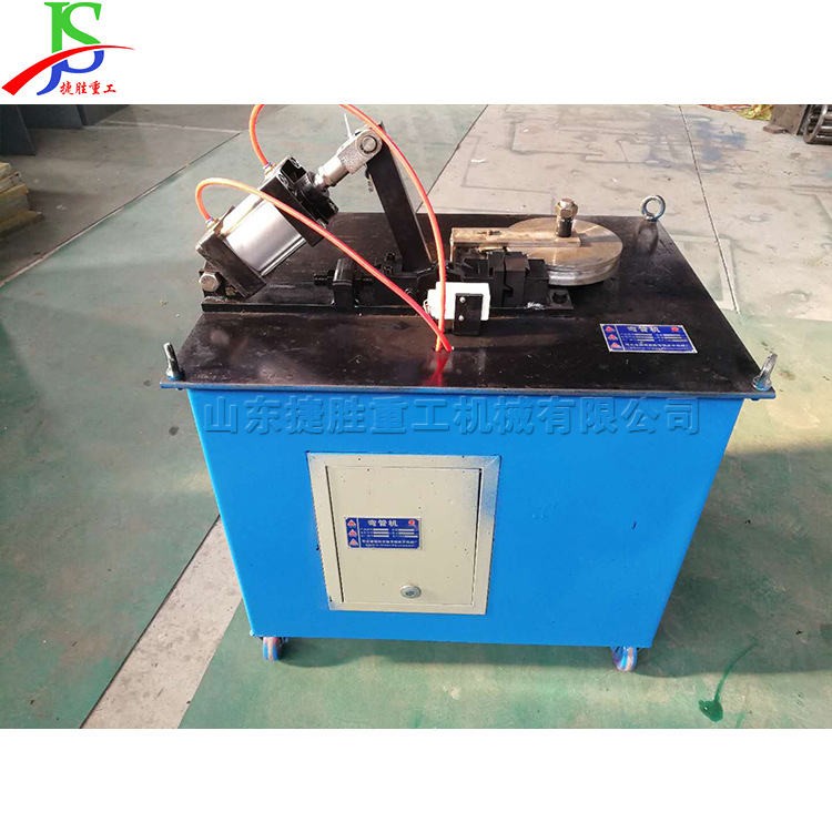 Máquina dobladora de tubos de sujeción neumática Máquina dobladora de tubos de metal de escritorio Equipo doblador de acero de ángulo de canal de acero redondo automático