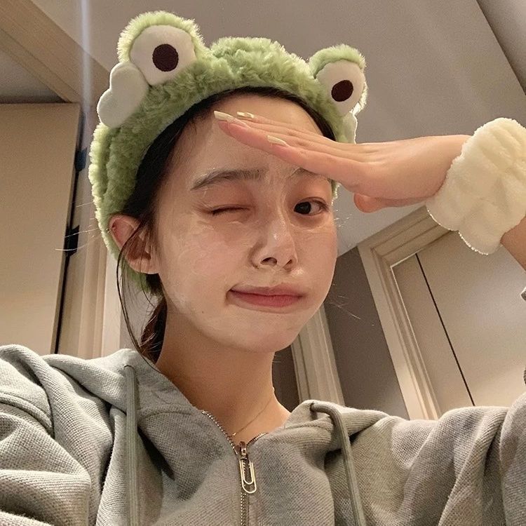 Lavarse la cara cinturón de cabello lindos de peluche para la mujer lavado y máscara especial de agujeros de cabello cinturón de cabello brazalete