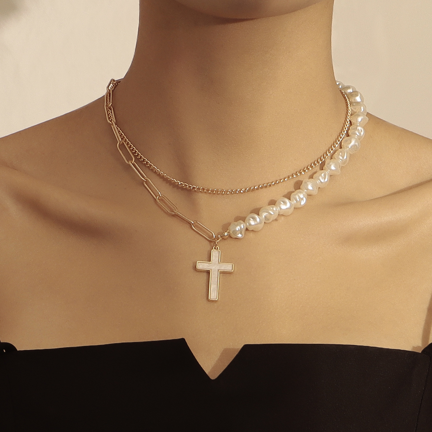 Elegant Cross Alloy Plating Artificial Pearls Shell Women's Layered Necklaces display picture 2