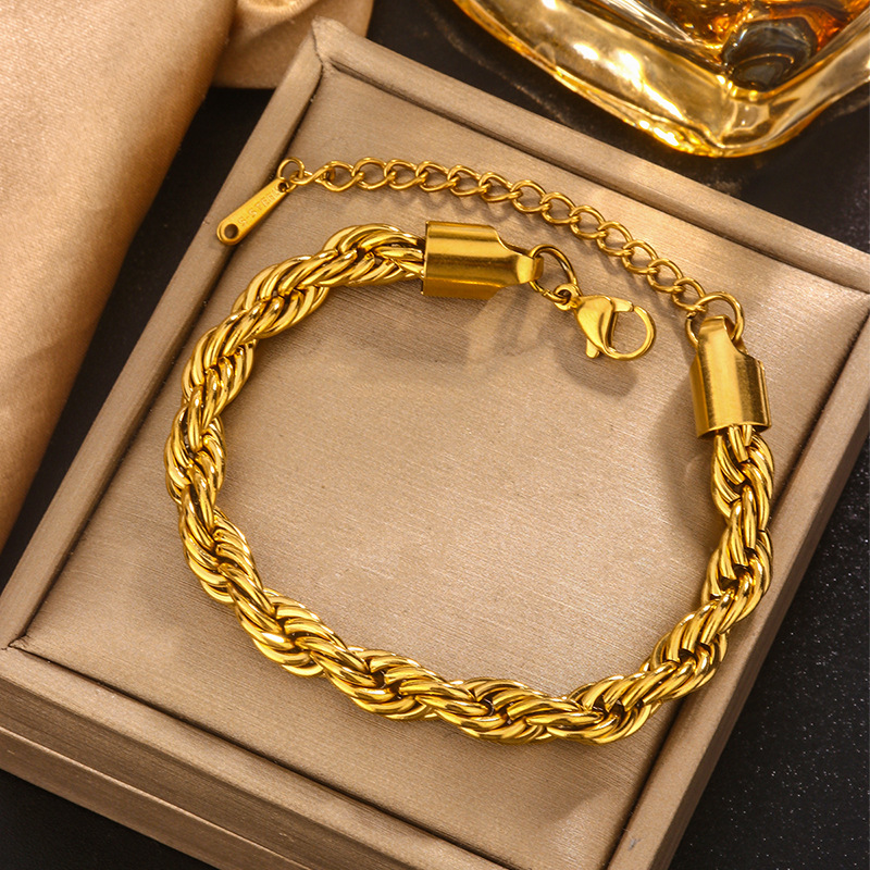Geometric, Heart Shape Pattern Hip-Hop Geometric Heart Shape Titanium Steel 18K Gold Plated Pearl Zircon Paperclip Chain Twisted Rope Chain Snake Chain Bracelets In Bulk