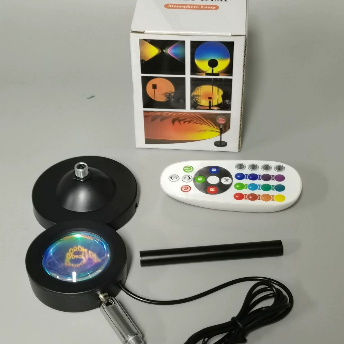 Лампа закатного проектора RGB мини, портативная лампа заката, пульт/16 цветовых режимов, размеры 7.5×7×10 см
