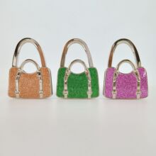 ��ճ�������İ����}�Q�Y��Handbag hook�ִ����h̨�����ռ{����h