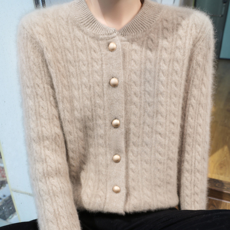 Demi-season woolen cardigan