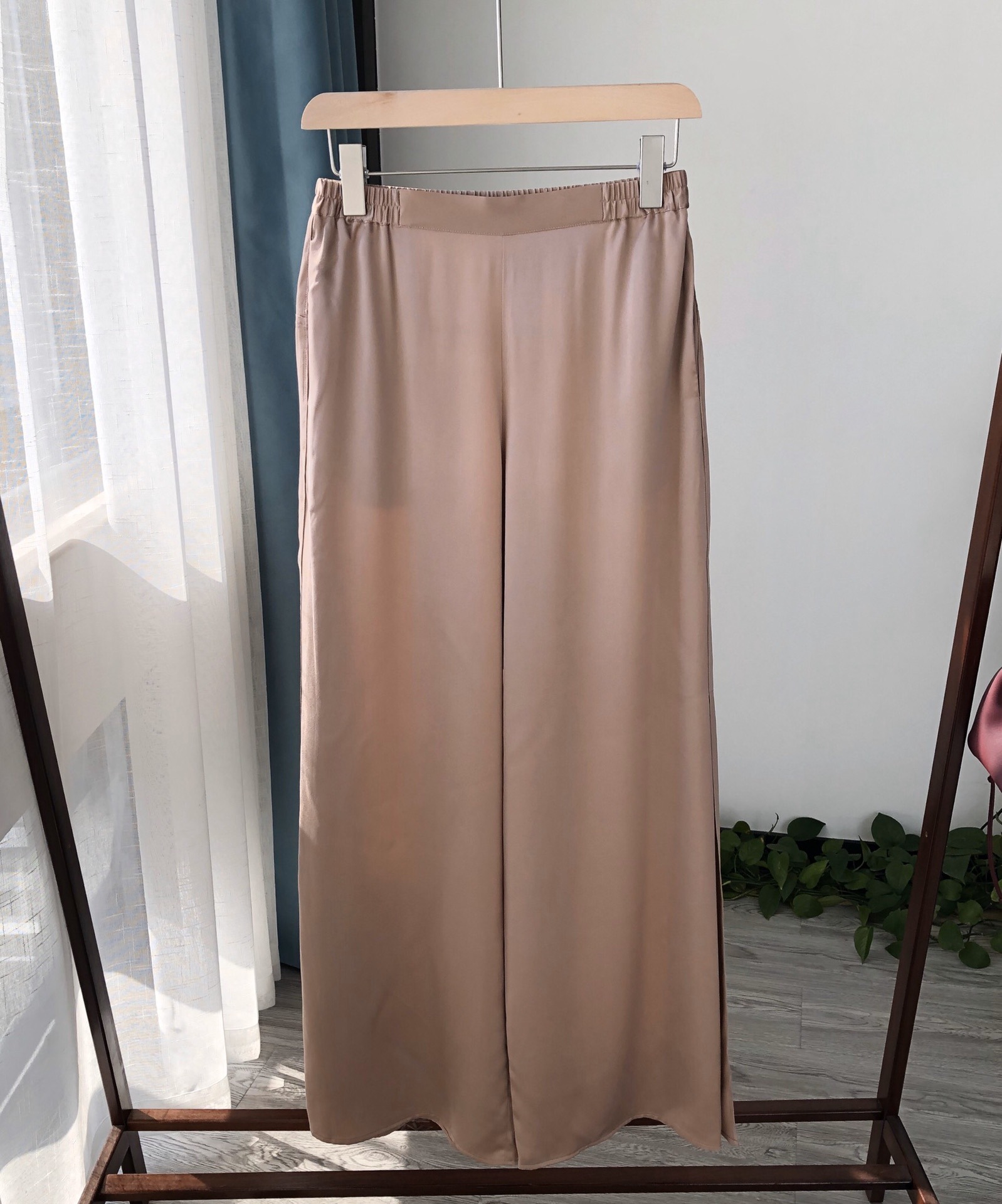 바지 로즈 파우더