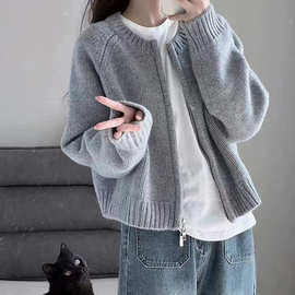 24新款纯色短款毛衣外套女装早春秋宽松拉链羊毛开衫长袖针织上衣