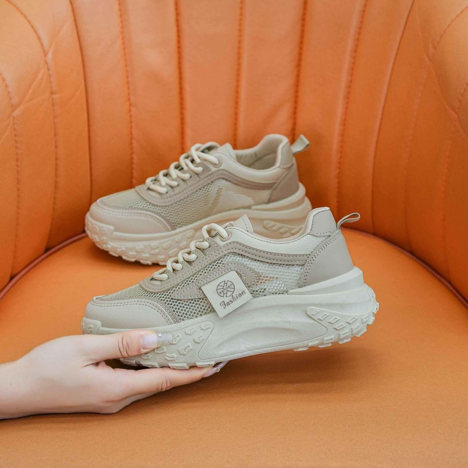 Zapatos cómodos y transpirables para mujeres, verano 2025, nuevos zapatos de mujer, zapatos deportivos casuales de malla para mujeres.