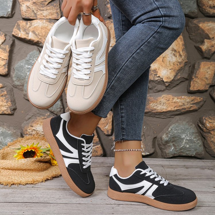 Women's White Retro Sneakers Casual Versatile Round-toe Trainers_voghion.com
