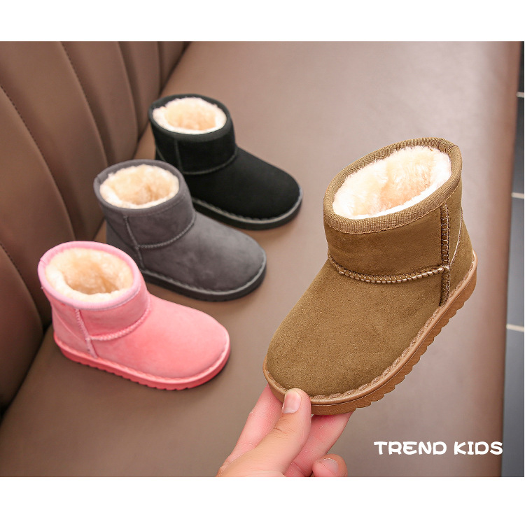 Doposci per bambini per ragazzi e ragazze nell'inverno 2023 nuovo set di stivaletti corti, scarpe in cotone scamosciato, isolamento in peluche_voghion.com