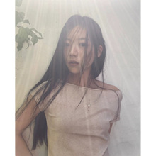 现 2025夏季新款韩国设计师ve*so前菱形刺绣一字领露肩短袖