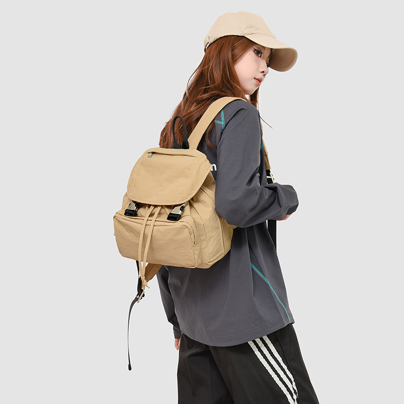 Casual simple mochila de damas, mochila deportiva de acondicionamiento físico, viaje ligero, bolsa de viaje de gran capacidad para mujeres