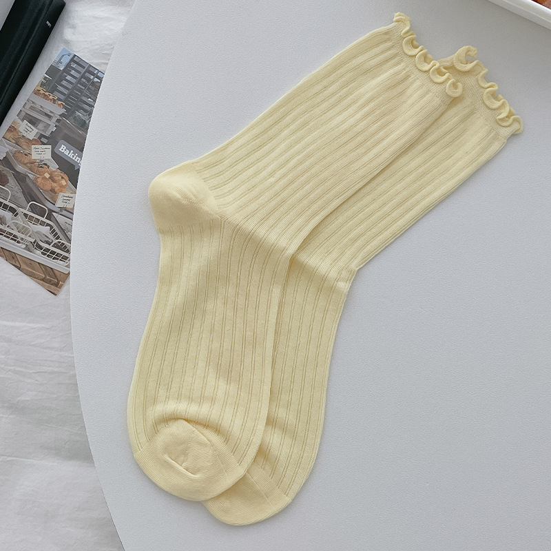 Calcetines de mujer de cordón de horta de verano calcetines de algodón delgados calcetines transpirables Zhuangyan al por mayor