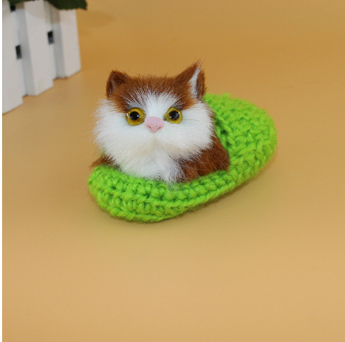Simulación de gatos llamará lindos juguetes de peluche Simulación de gatos adornos Zapatillas de ojos abiertos Gatos muñecas Gatos niños cognición