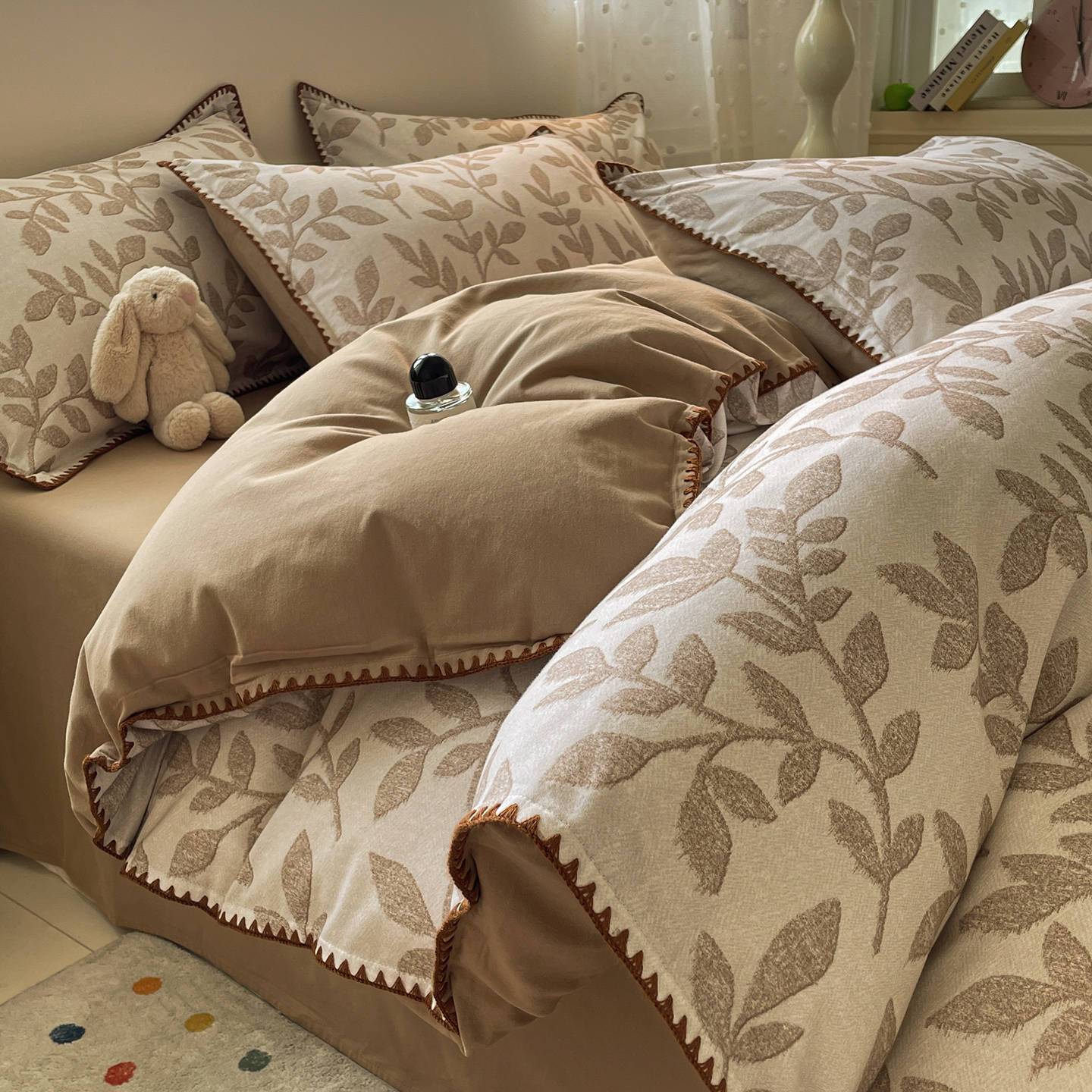 Cama de algodón molido de cuatro piezas de algodón 2025, nueva colcha de cama de cuatro estaciones, colcha de cama universal, kit de colcha de cama