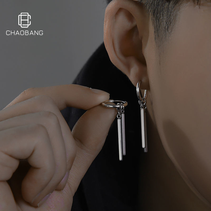 Design brand earrings, men's style, simple and elegant design, high-quality style