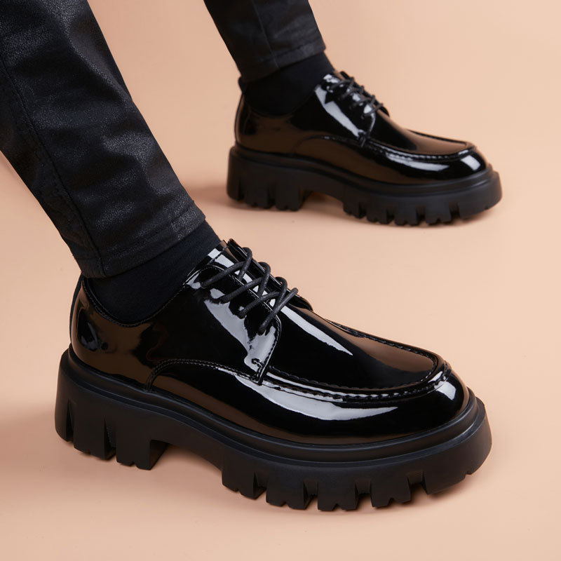 Men's bright leather business leather shoes new British Joker business tide casual men's leather shoes support ciphertext a generation of hair