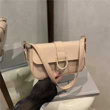 2025�¿�μ�б��������а���Ů�͹żtɫ�R��ەr��Ҹ�°�