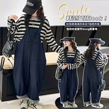 女童背带裤套装秋新款大童时髦洋气条纹卫衣背带裤两件套一件代发