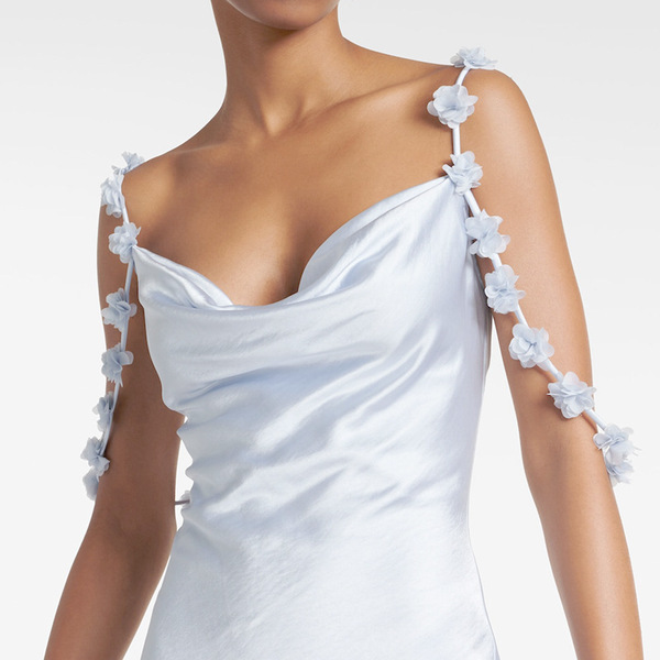 white tube top sleevless