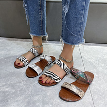 外貿大碼女式豹紋拖鞋歐美新款平底一字涼拖鞋懶人沙灘slippers平