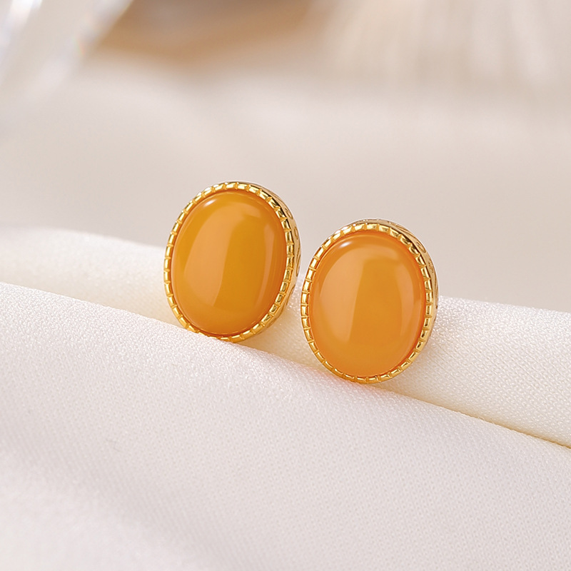 Bông tai bạc S925 mạ vàng sáp ong hình mặt trứng hoang dã, phong cách retro sang trọng — Một cặp