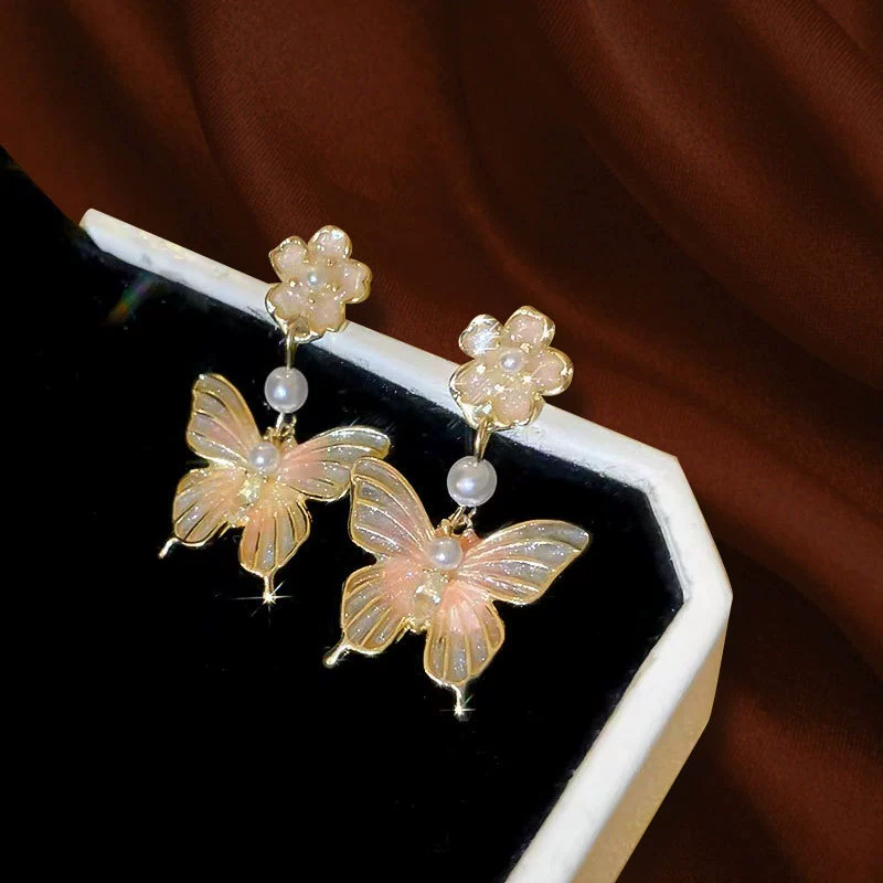 Fuchsia earrings from pearl, flowered, light luxury style, silver 925 sample