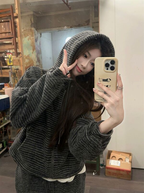 【工厂现货】螺纹抓毛秋冬套装宽松连帽条纹外套阔腿裤长裤两件套|undefined