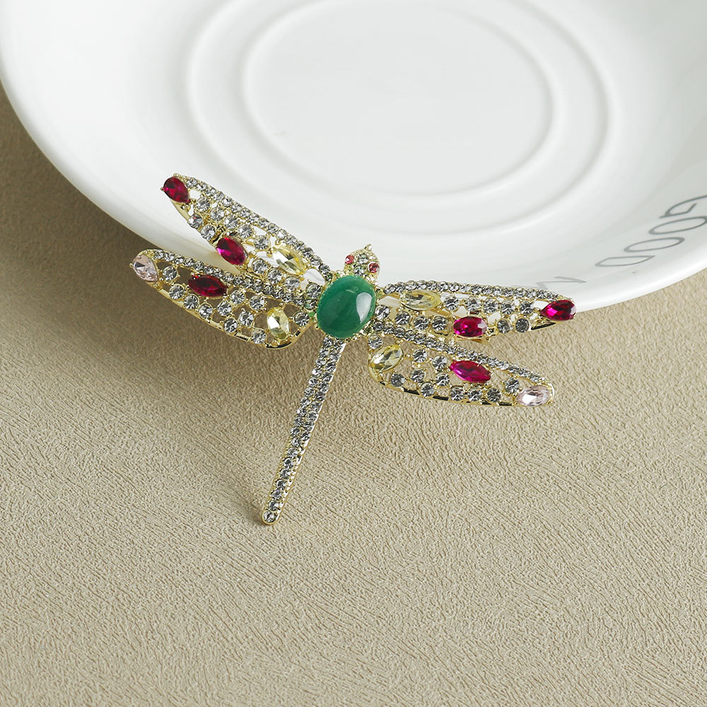 Vintage Style Brooch For Men Minimalist Elegant Design Accessory_voghion.com