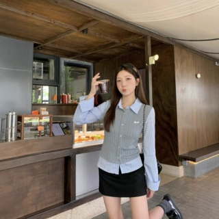 大码胖MM学院风假两件条纹拼接衬衫女秋冬修身显瘦针织上衣