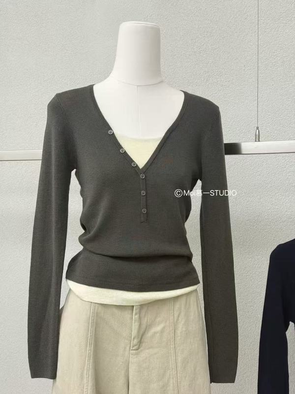V领假两件长袖针织衫女2025秋冬新款辣妹修身显瘦打底衫内搭上衣|undefined