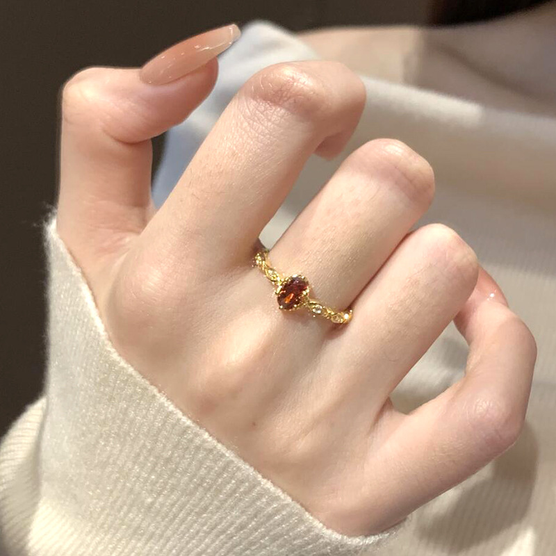 Anello donna oro rubino melograno stile antico lusso gioielli_voghion.com