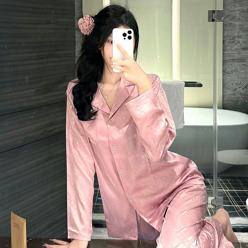 Fuchsia silk summer pijama for beloved, high-end