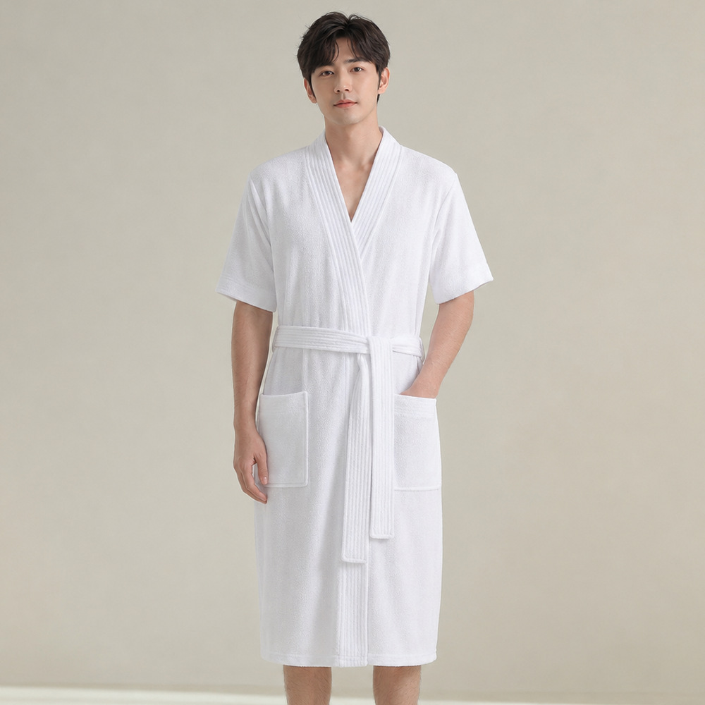 흰색 남성용 반팔 타월 소재 목욕 가운