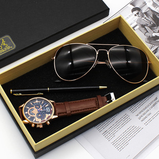 watches �¿��ֱ���ʿī�R�̄�䓹P�r�п羳̫��R�ֱ����b���l