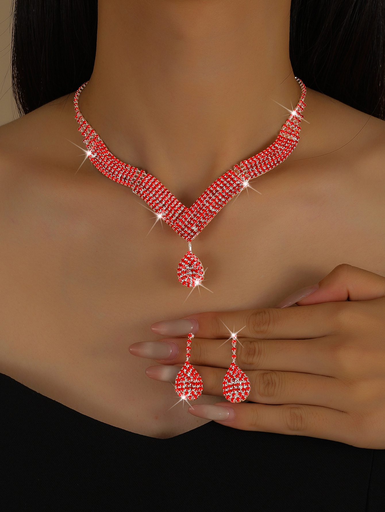 ヨーロッパとアメリカの花嫁用ウェディングジュエリー ネックレス 女性用 イヤリング ジュエリーセット ラインストーンセットチェーン 582