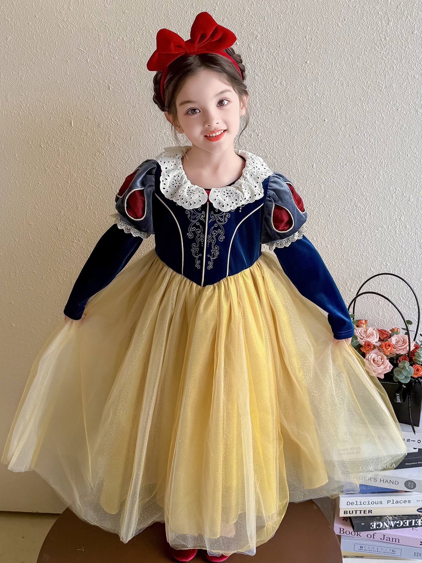Vestido de niña otoño 2025 nuevo estilo extranjero vestido de Blancanieves para niños falda de mangas largas bebé