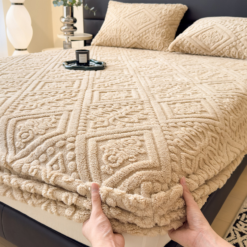 Cama de terciopelo de leche tallada una sola pieza en otoño y invierno calentamiento Simmons colchón cubierta de cubierta de cama de terciopelo de coral grueso cubierta