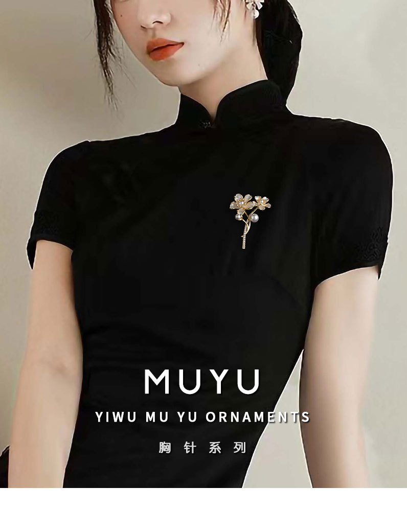 时尚优雅樱花胸针小众轻奢风花朵胸花新品爆款别针