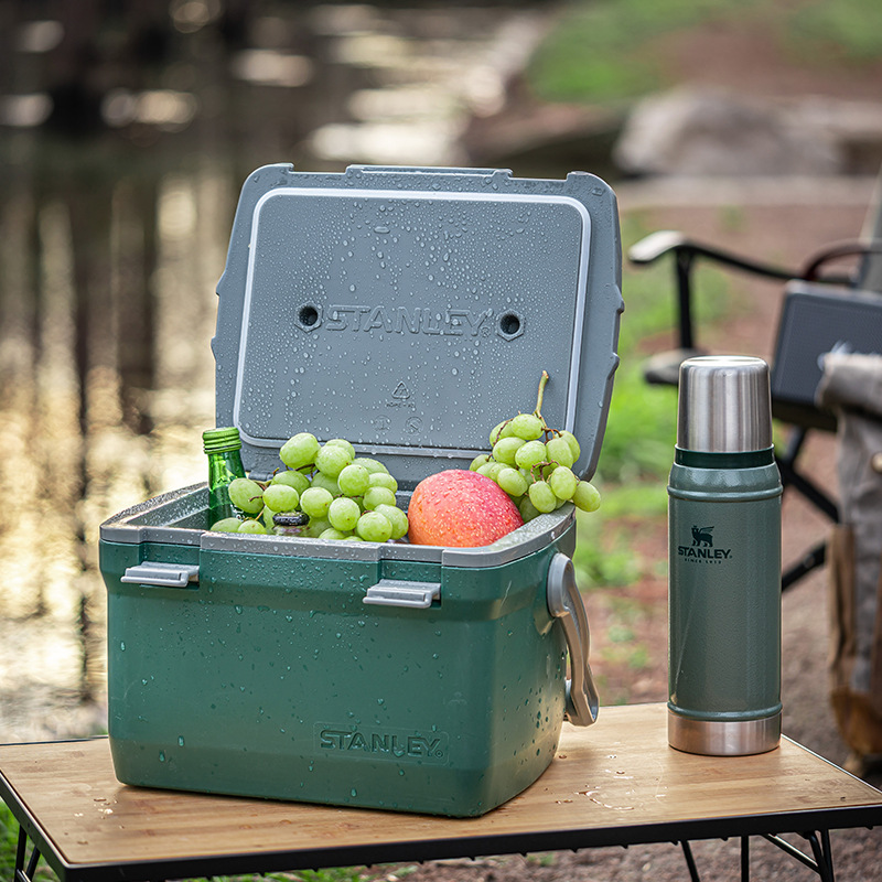 STANLEYOutdoor Fishing Large Capacity Ice Incubator Commercial Car Mini Refrigerator