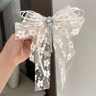 粉色镂空花朵蕾丝网纱蝴蝶结飘带弹簧夹满钻爱心流苏发夹高级新款