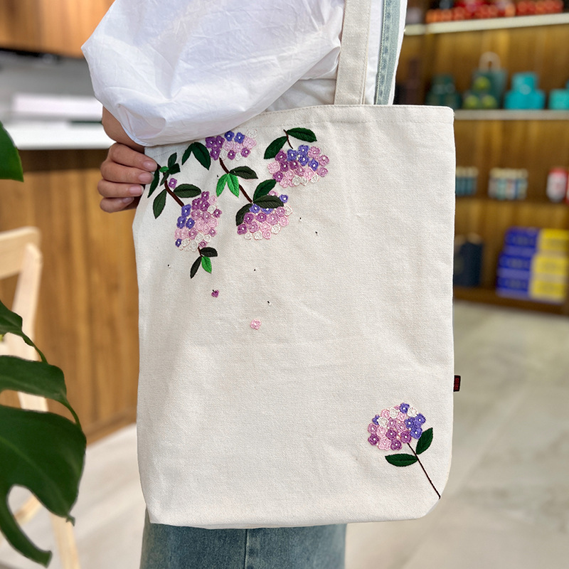 Hecho a mano DIY cinta bordada bolsa de lona Lu bordado solo hombro bolso tridimensional bordado flor lienzo mujer bolsa grande