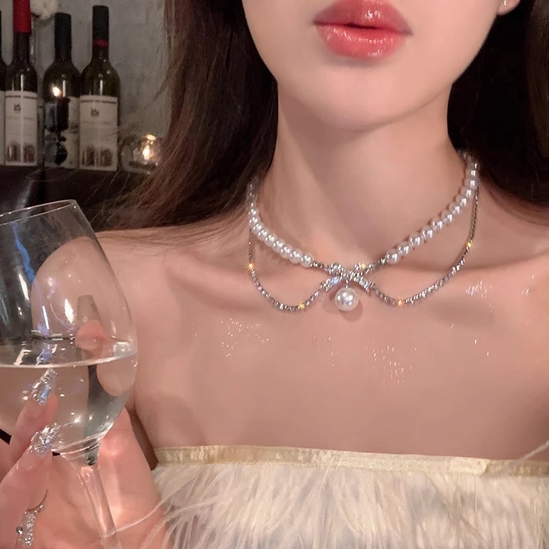 軽豪華小衆高級感真珠ネックレス女ins潮ファッション百合気質チタン鋼鎖骨鎖ネット赤首鎖