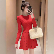 1960�¿���������������������С����Ƹк�ɫ��ȹ