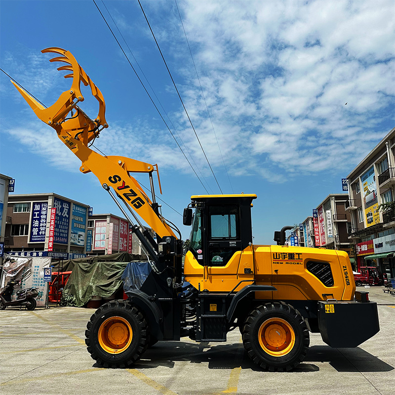 ɽ���ع�װ�ػ������е�ץľ��20�ӳ���С����